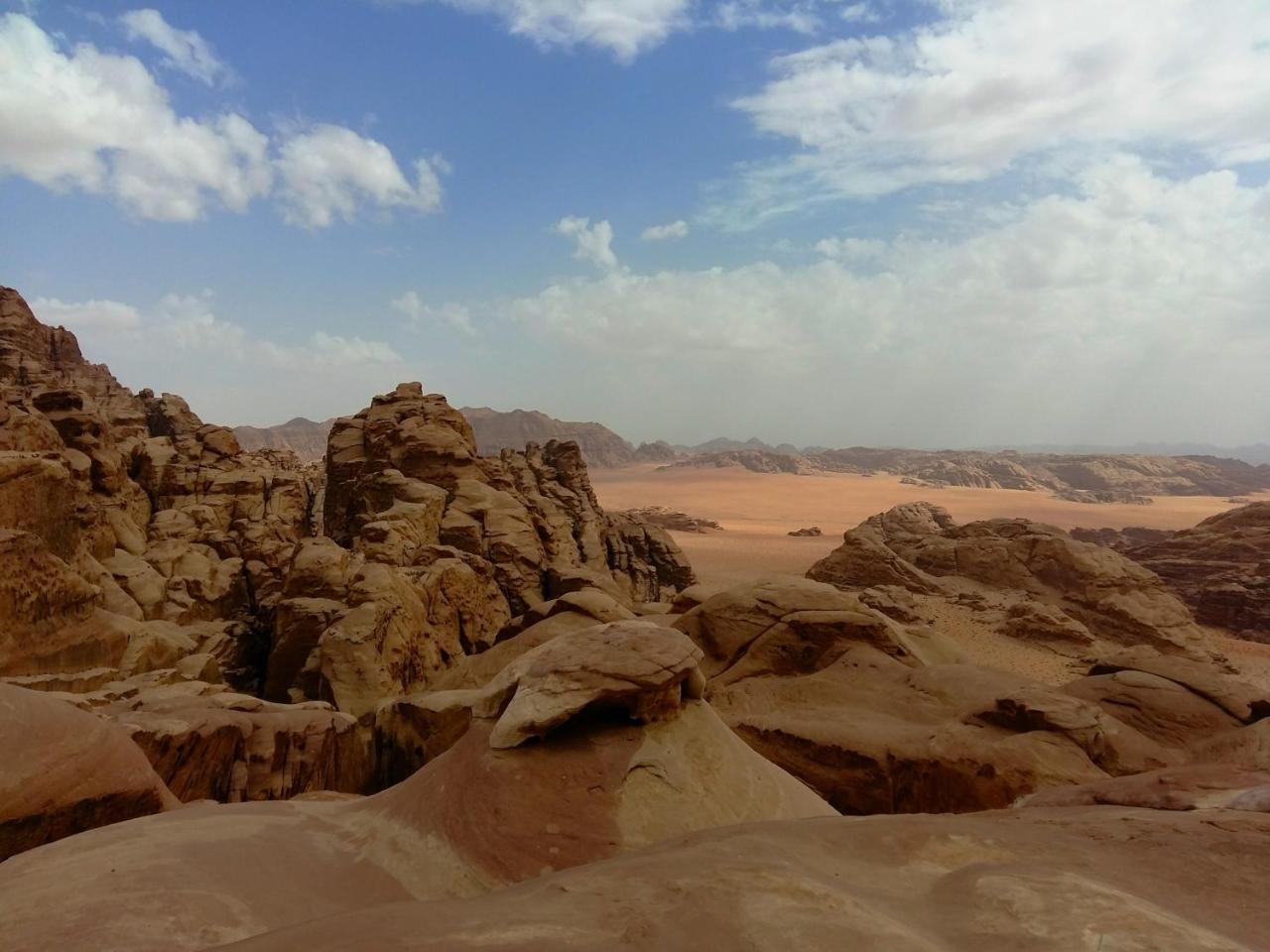 Mohammed Mutlak Camp Hotel Wadi Rum Exterior photo