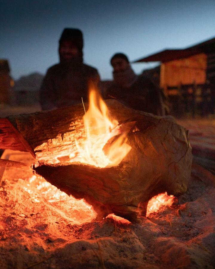 Mohammed Mutlak Camp Hotel Wadi Rum Exterior photo